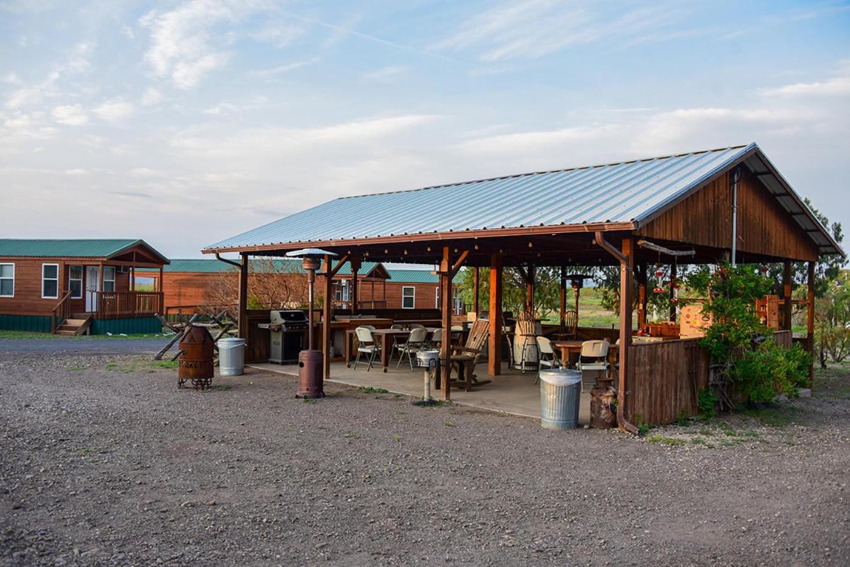 Mountain View Lodge Fort Davis Buitenkant foto